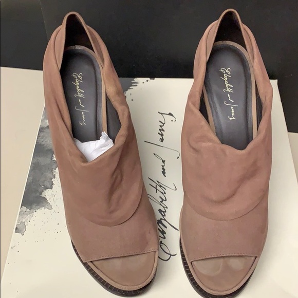 Elizabeth and James Shoes | The RealReal Elizabeth and James peep toe Bootie size 8